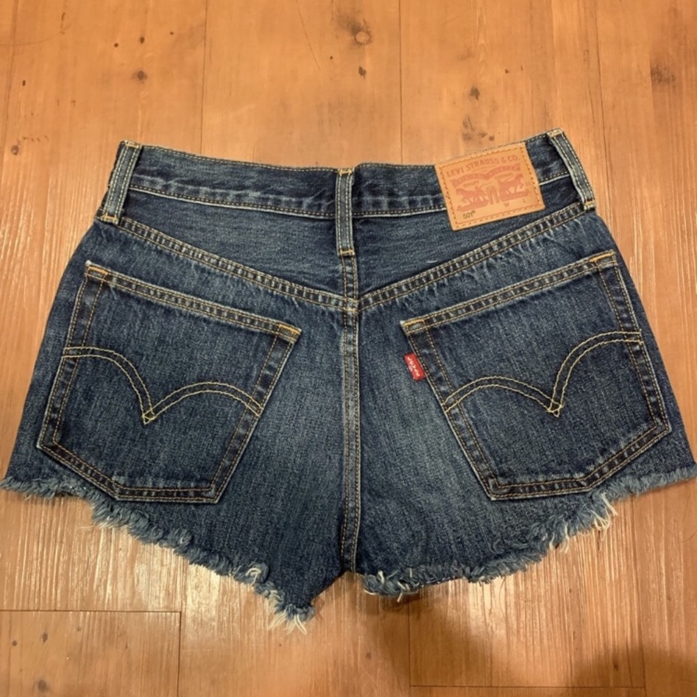 Levi’s 501 dark wash jean shorts